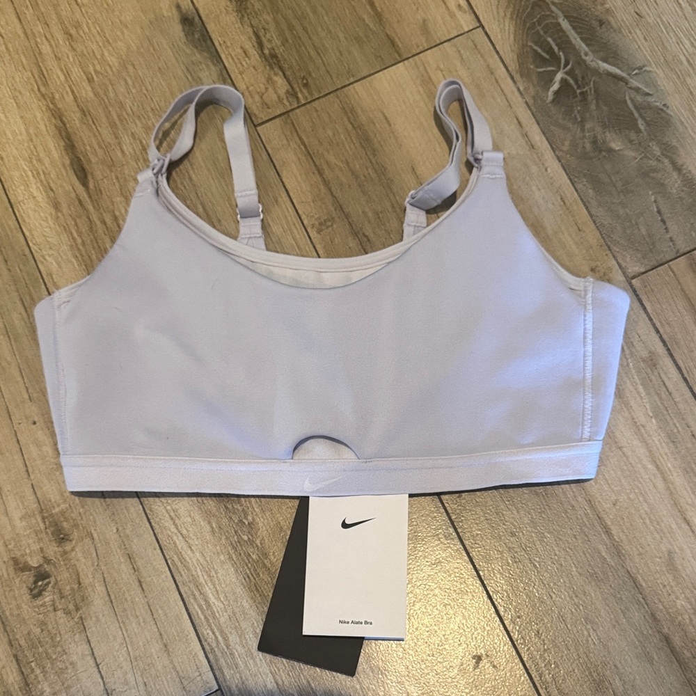 NWT Nike Training Top XS